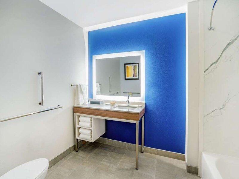 Palacio Royale Inn Signature Кейти Экстерьер фото