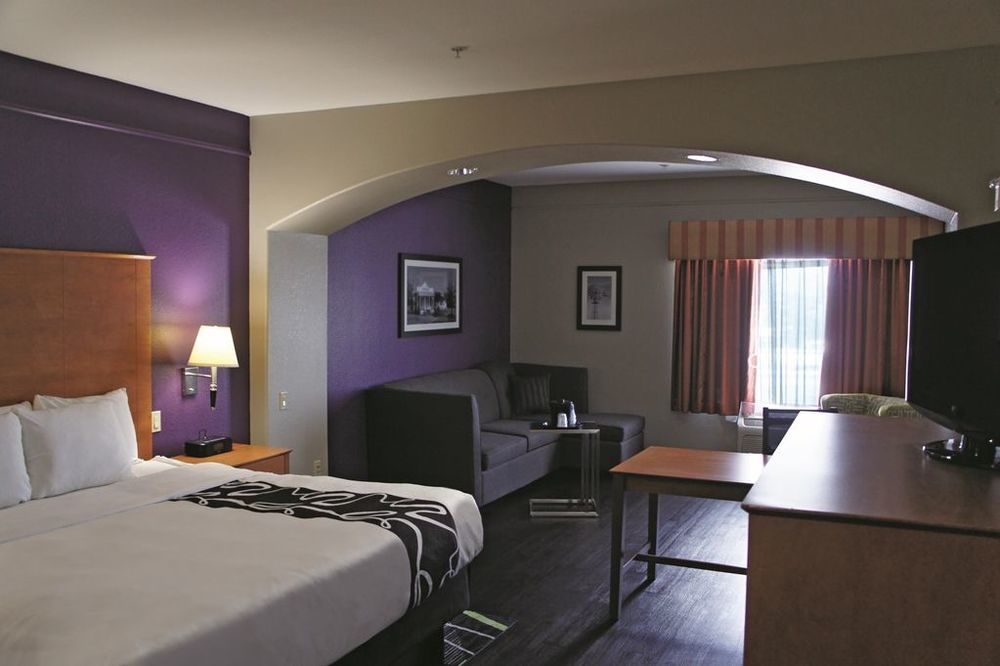 Palacio Royale Inn Signature Кейти Номер фото