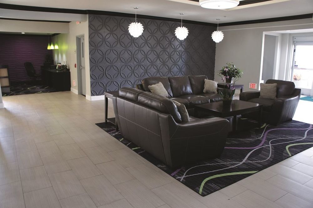 Palacio Royale Inn Signature Кейти Интерьер фото