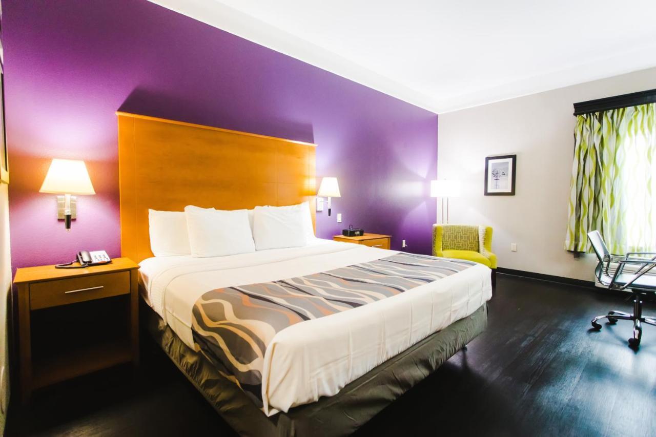 Palacio Royale Inn Signature Кейти Экстерьер фото
